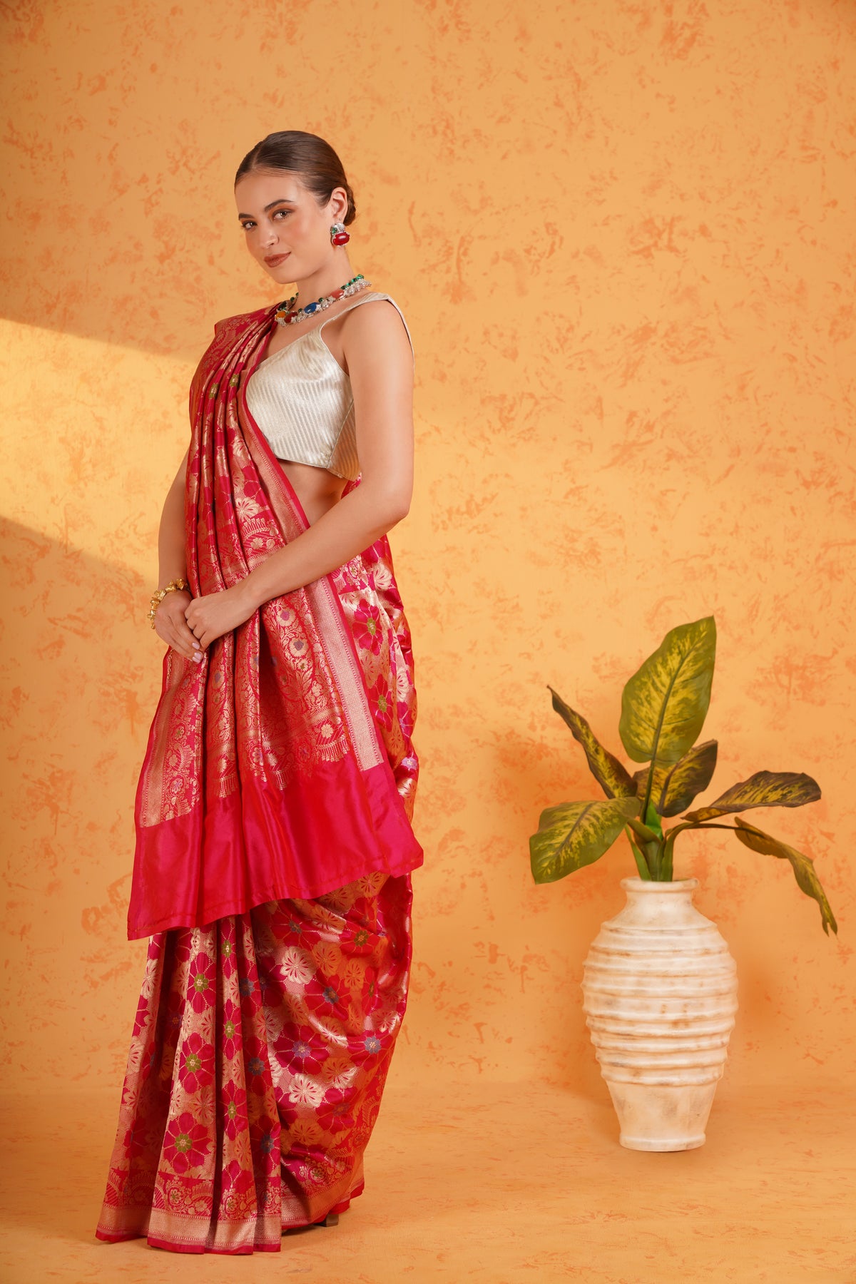 Rani Pink Pure Katan Silk Brocade Meenakari Zari Banarasi Saree