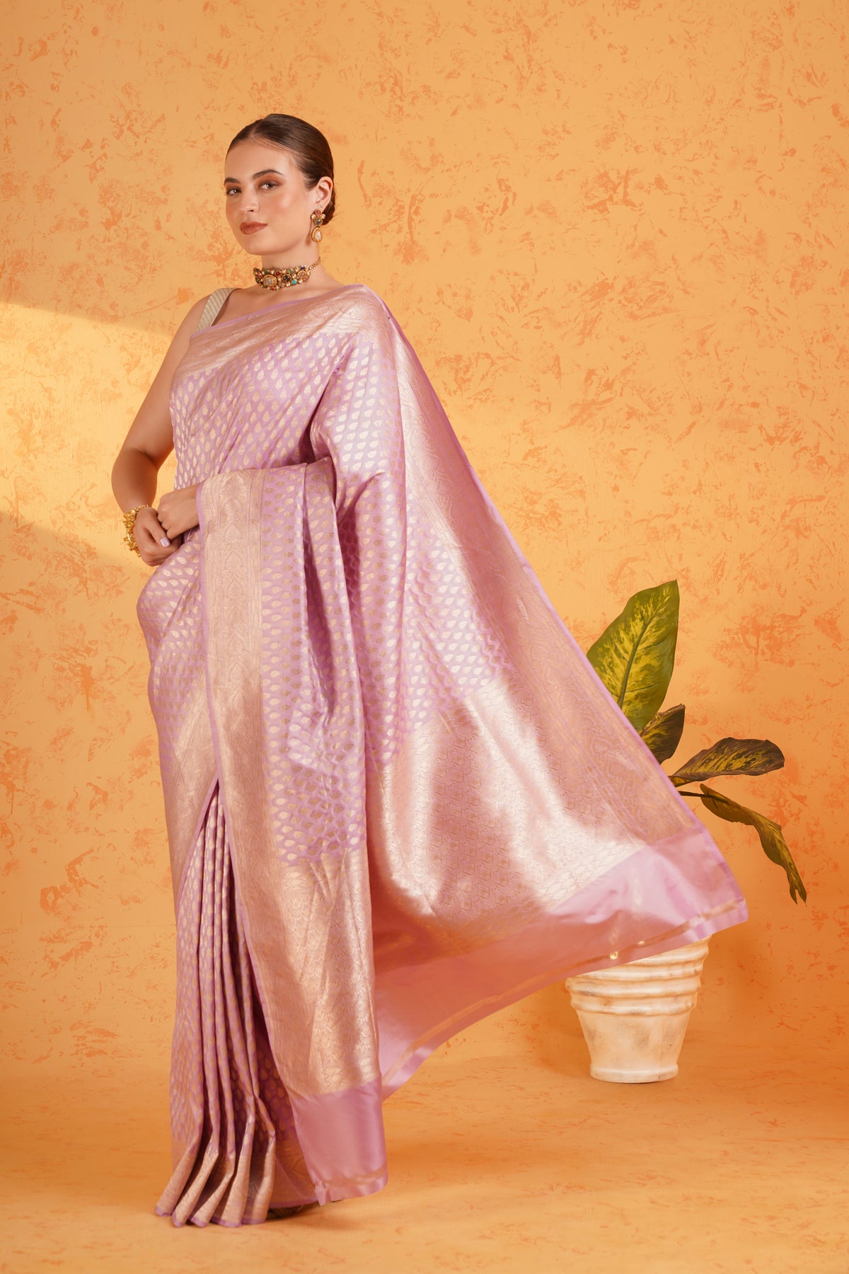 Pure Katan Silk Lavender Zari Saree – Handwoven Banarasi Booti Silk with Rich Brocade Pallu
